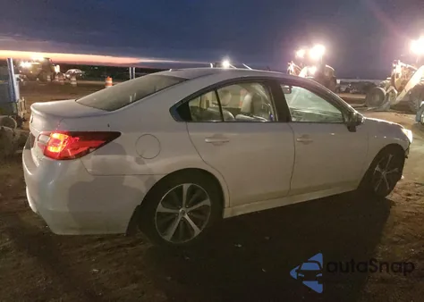 2015 Subaru Legacy 3.6R Limited z USA, uszkodzony, nr VIN 4S3BNEL63F3010942